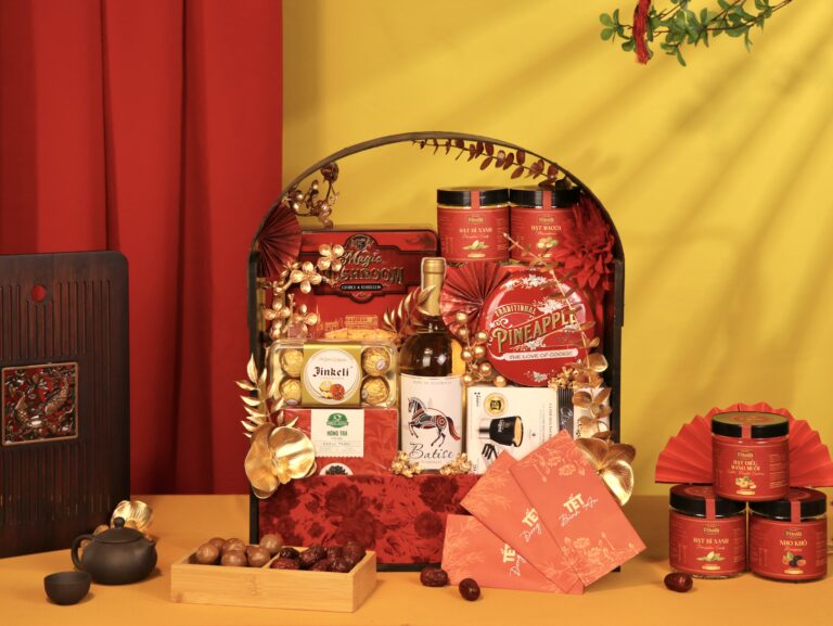 set-qua-khach-hang-nu