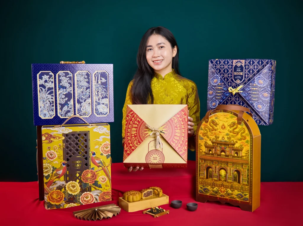 Hộp quà Trung thu doanh nghiệp SOLRA - mẫu 6